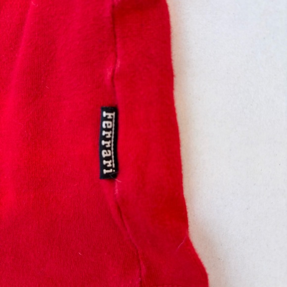 🇮🇹Tifosa!! Vintage FERRARI🇮🇹
Cropped Baby tee So Cute! 
☀️Suns out ☀️Guns 💪 out! - Picture 5 of 6